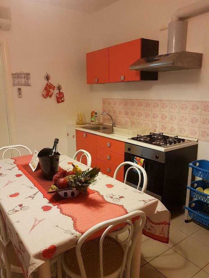 Casa Vacanze Manila Marina di Mancaversa Ngoại thất bức ảnh
